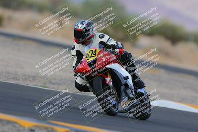 media/Sep-24-2022-CVMA (Sat) [[a45f954247]]/Race 10 Amateur Supersport Middleweight/